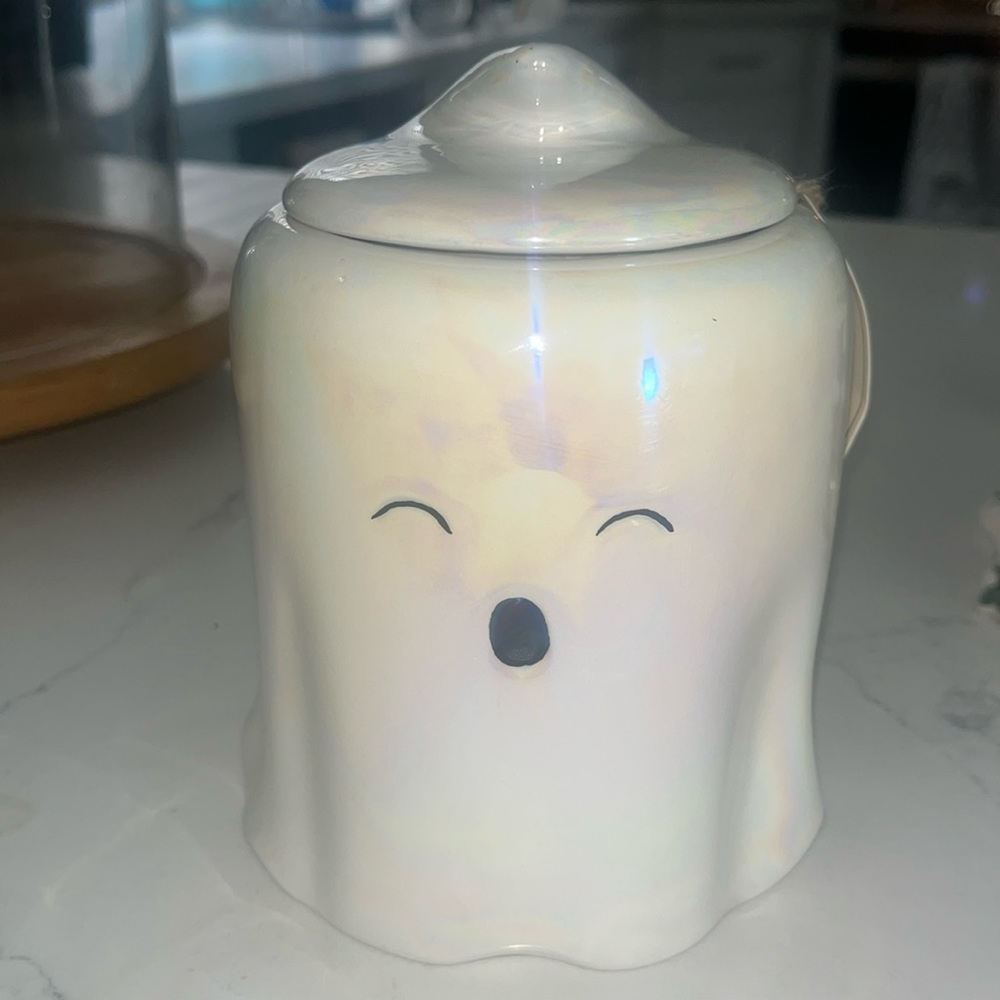 NWT Whimsical Cupboard 10 Strawberry Street Ghost Jar